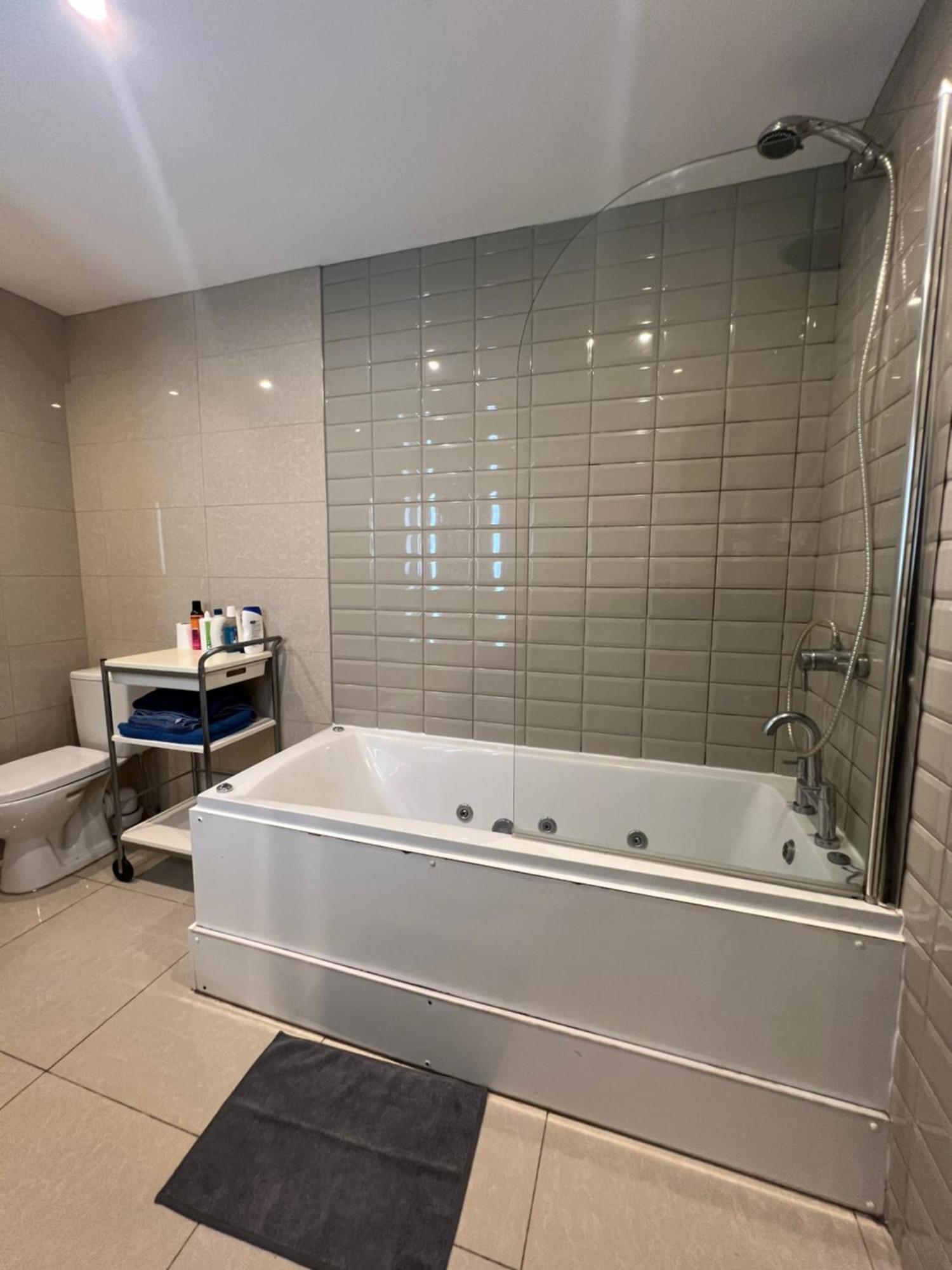 Lovely Dublin Home - Just 15 Mins To City Centre Bagian luar foto