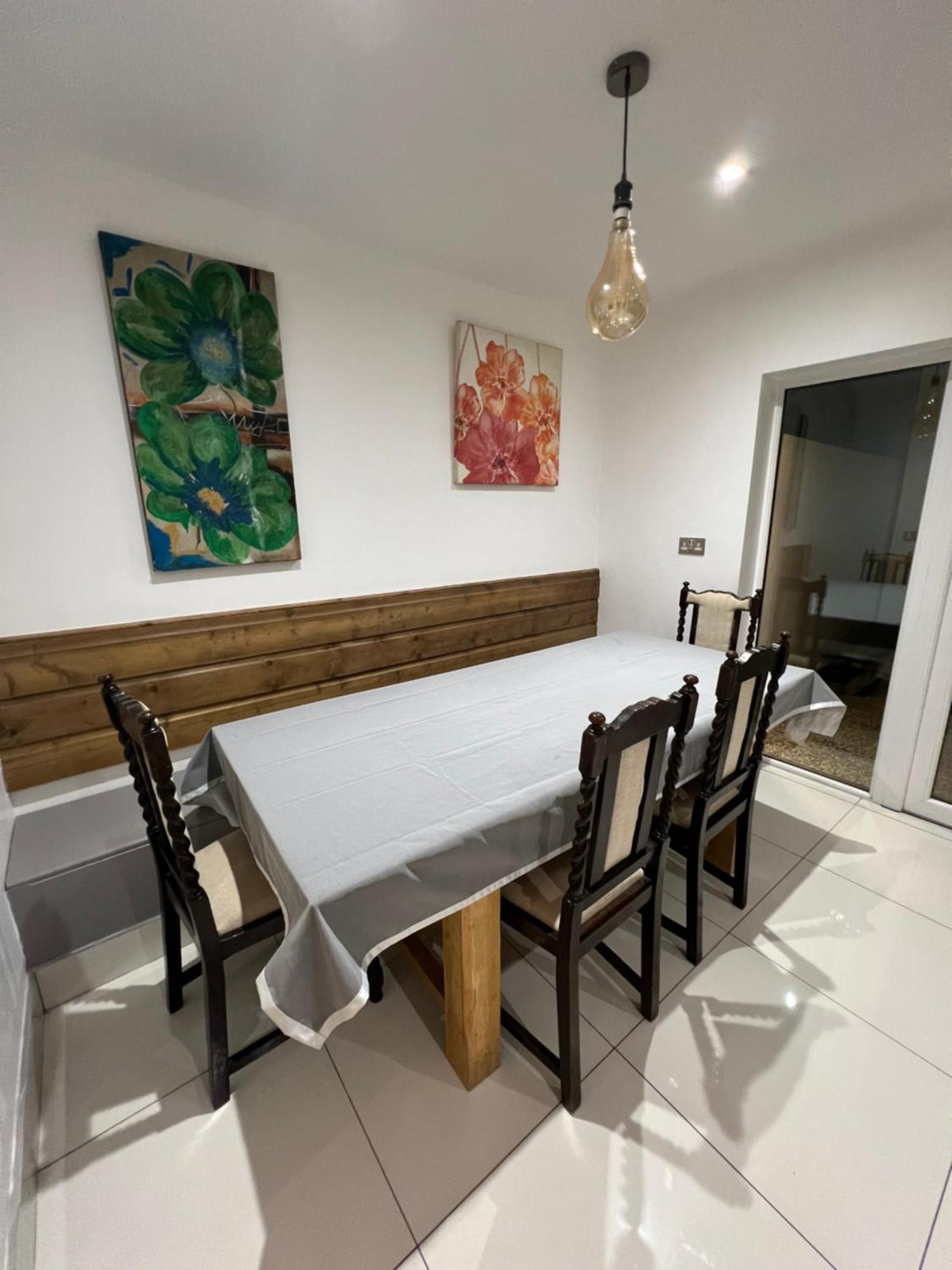Lovely Dublin Home - Just 15 Mins To City Centre Bagian luar foto